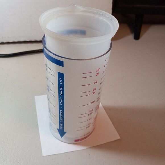 Vintage Pampered Chief Dry/Liquid Measuring device Cottagecore Kitsch - Picture 4 of 7